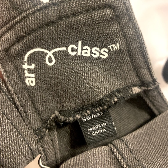 NWOT Art Class Girls Gray Denim Jean Dress Skirt Overalls Jumper 6/6X 6 6X - Picture 3 of 6